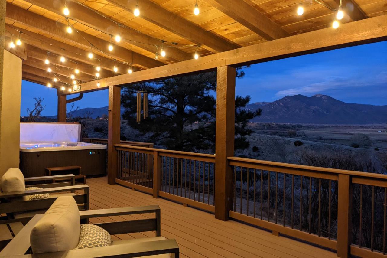 Cottam Pines A Villa Taos Exterior photo